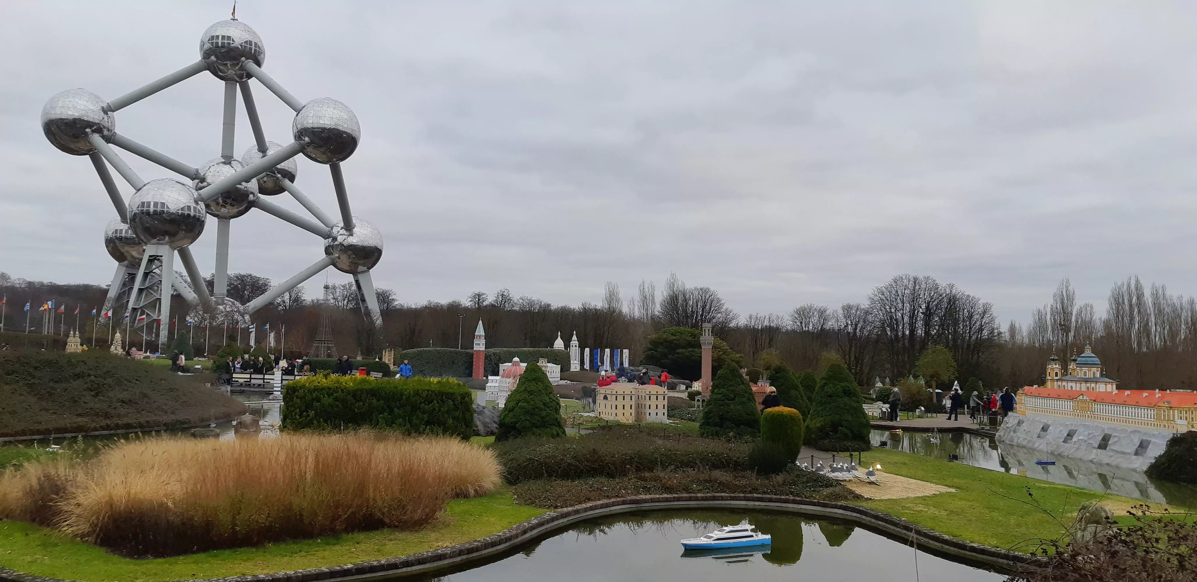 Cover Image for Itinerariu de 3 zile la Bruxelles